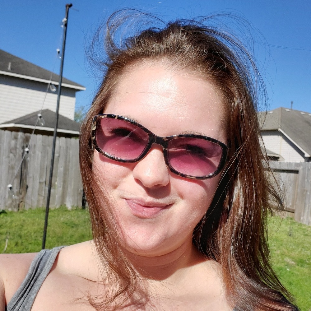 Meet your Posher, Amanda